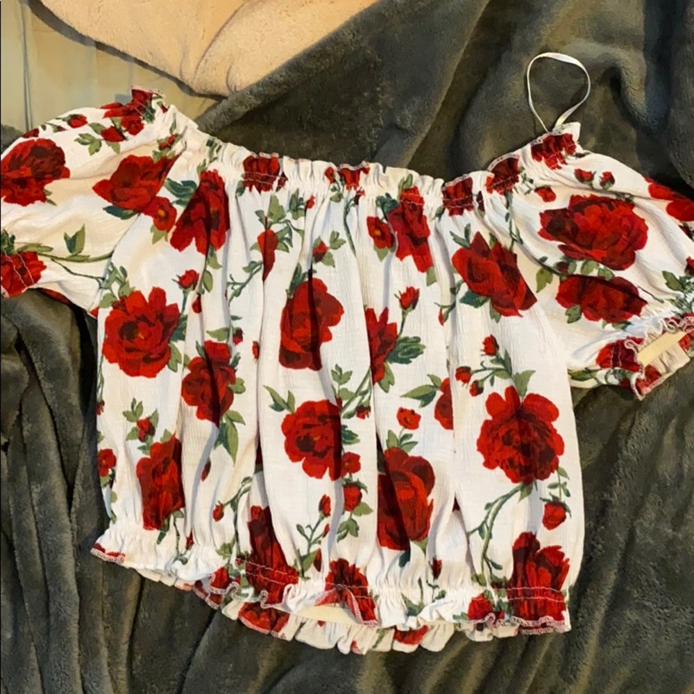 Divided off the shoulder crop top